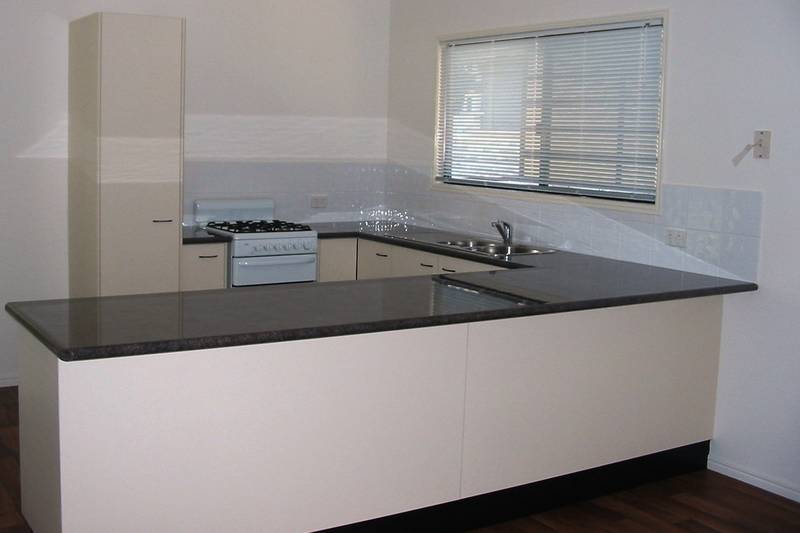 ONE WEEKS FREE RENT - BE QUICK IT WONT LAST LONG Picture ONE WEEKS FREE RENT - BE QUICK IT WONT LAST LONG Picture