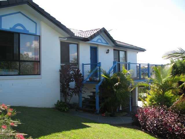 GORGEOUS FAMILY HOME Picture 1