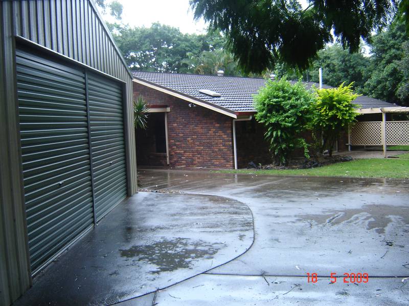 Tranquil Setting with Amazing Views Picture 2