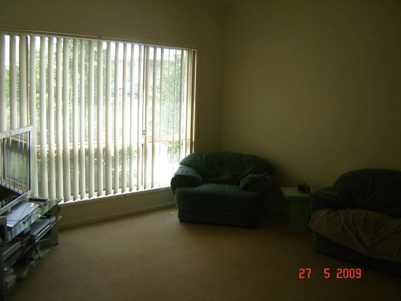 Ideal Family Home Picture 3