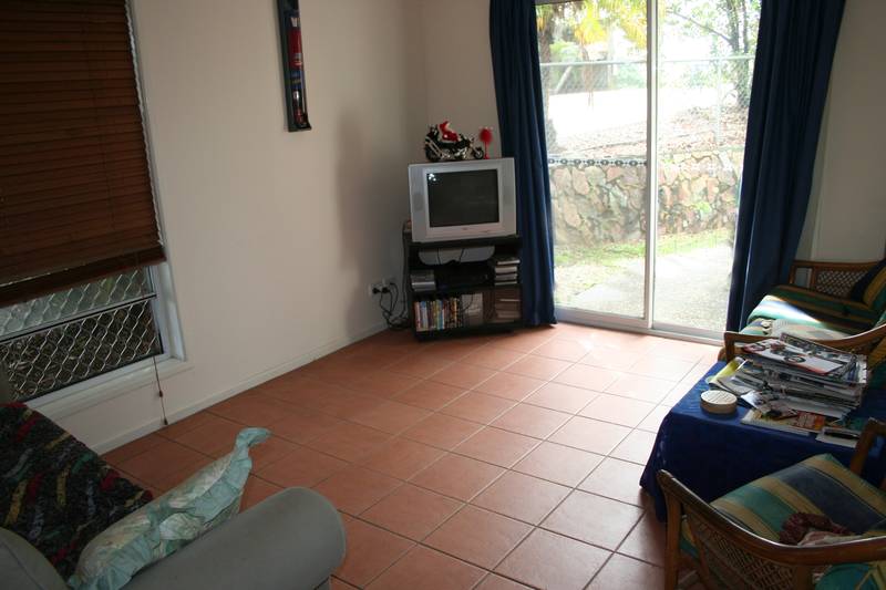 WOW!! SO CLOSE TO EVERYTHING. Picture 2