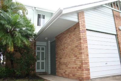 WOW!! SO CLOSE TO EVERYTHING. Picture