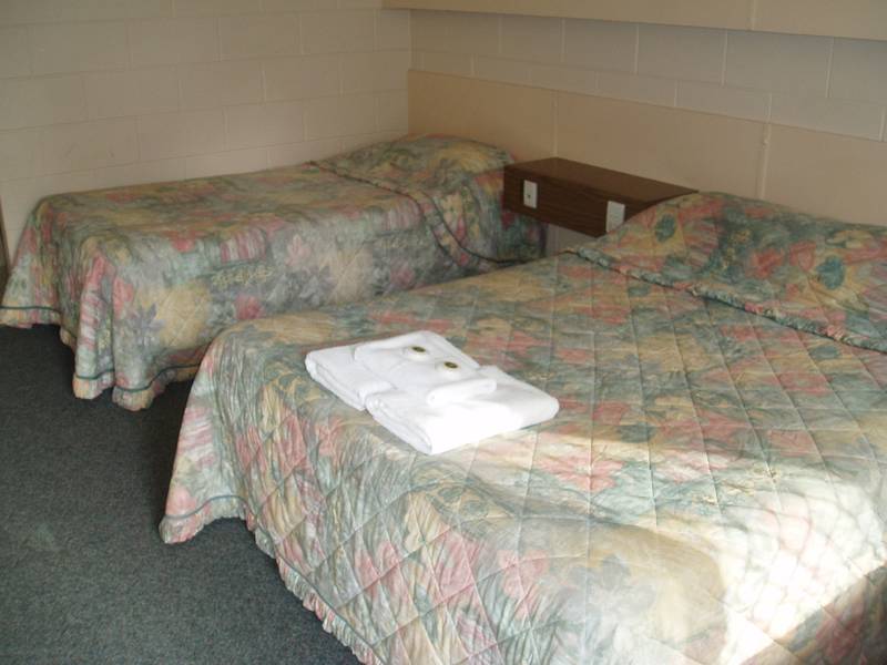 MOTEL IN GARDEN PARADISE Picture 3