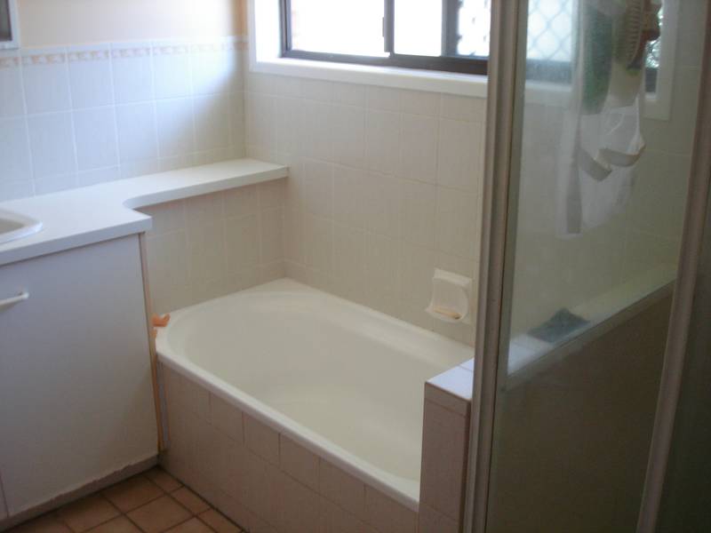 GREAT INVESTMENT PROPERTY Picture 3