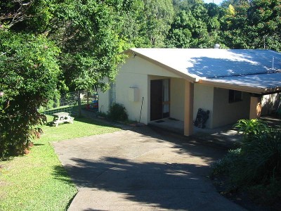 Great Home with Private Outlook Picture Great Home with Private Outlook Picture