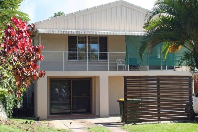 Large Modern Unit Picture