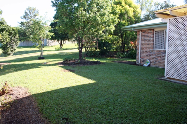 Neat Family Home Picture 3