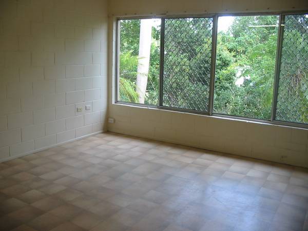 One bedroom Unit! Picture 3