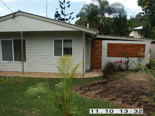 Three bedroom refurbished home! Picture 2