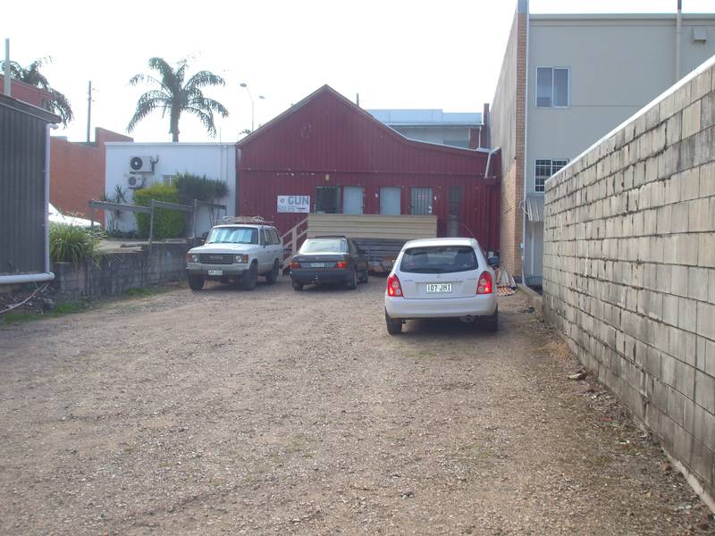 Sports Store - Freehold Building Included Picture 3