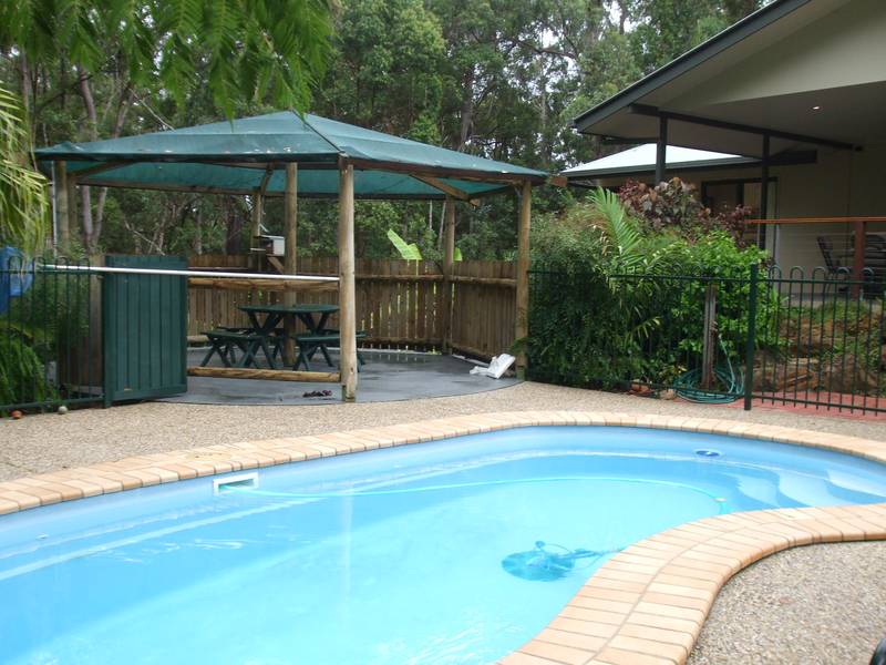 Simply Paradise Picture 3