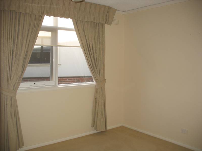 Water views Picture 3