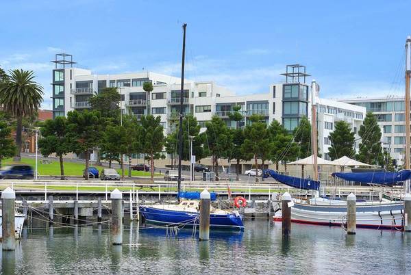 Impressive Location Picture 1