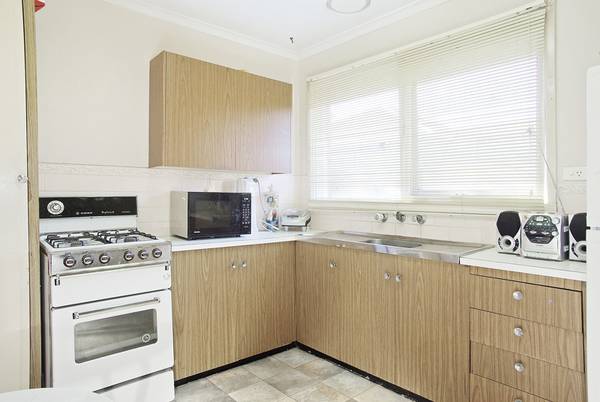 Easy Care Investment Picture