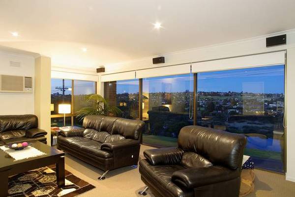 Spectacular Elevated River Vista Picture