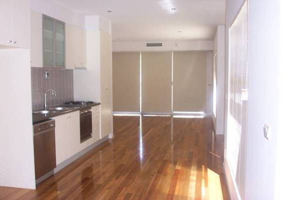 AS NEW TWO BEDROOM TOWNHOUSE Picture