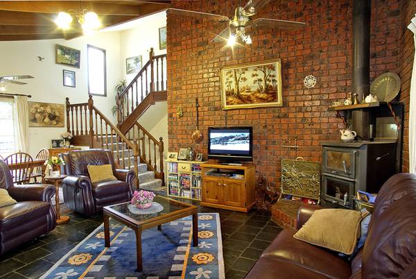 Private Oasis on 10 Acres in Moriac/Modewarre/Gherang Picture 3