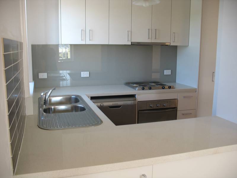 Inner city Living at its Best!!!!!! Picture 2