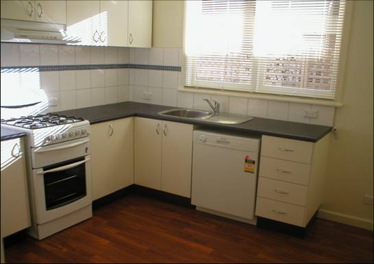 NEAT THREE BEDROOM HOME Picture NEAT THREE BEDROOM HOME Picture