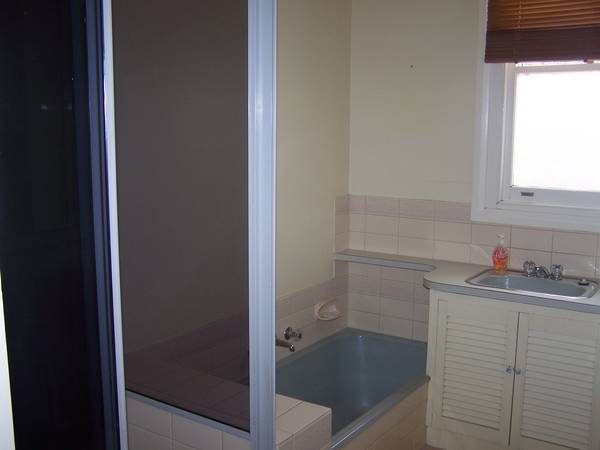 FOUR BEDROOM HOME- 6 MONTH LEASE ONLY Picture FOUR BEDROOM HOME- 6 MONTH LEASE ONLY Picture