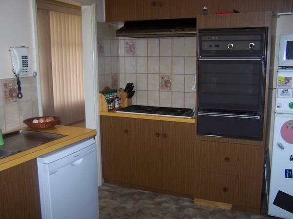 FOUR BEDROOM HOME- 6 MONTH LEASE ONLY Picture FOUR BEDROOM HOME- 6 MONTH LEASE ONLY Picture