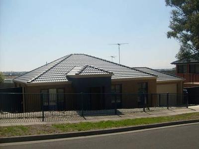 BRAND NEW THREE BEDROOM TOWNHOUSE Picture