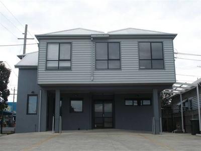 3 BEDROOM TOWNHOUSE Picture 3 BEDROOM TOWNHOUSE Picture