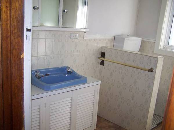 TWO BEDROOM BARGAIN Picture TWO BEDROOM BARGAIN Picture