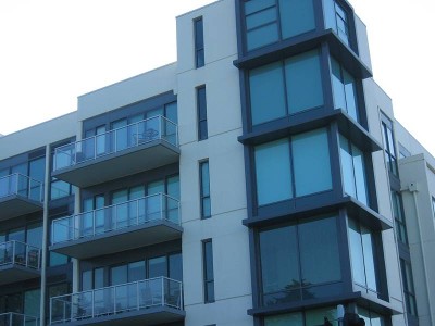 ** UNDER OFFER ** Picture