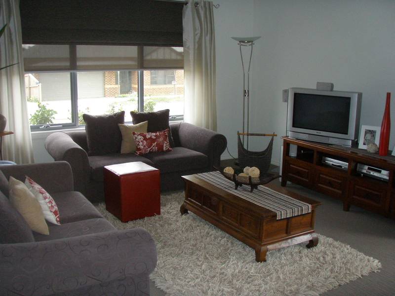 Stunning three bedroom house Picture 2