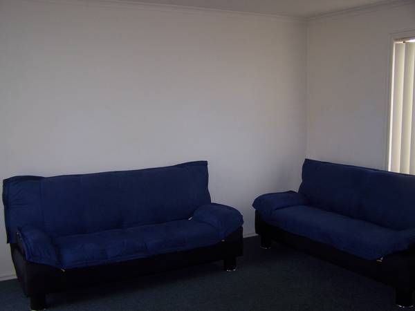 SIX BEDROOM FULLY FURNISHED HOUSE Picture 2