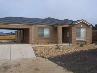 SIX BEDROOM FULLY FURNISHED HOUSE Picture