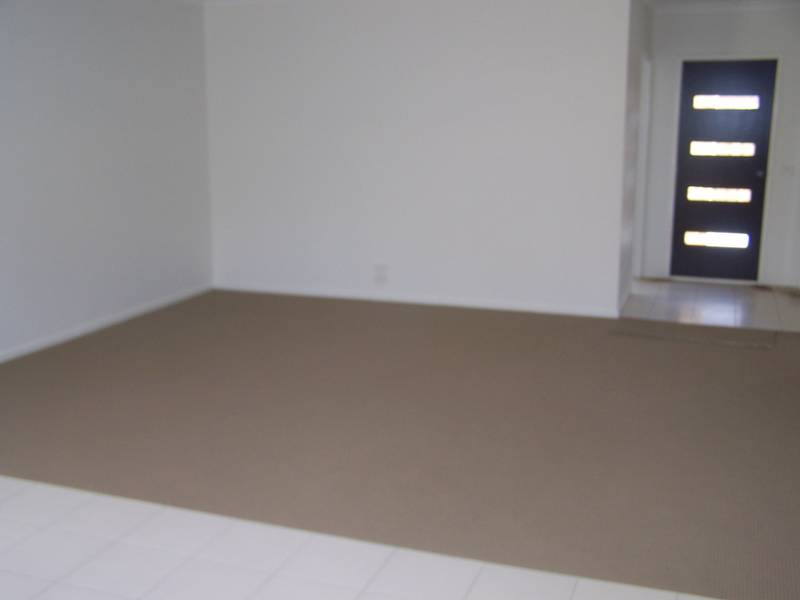 BRAND NEW TWO BEDROOM TOWNHOUSE Picture 2