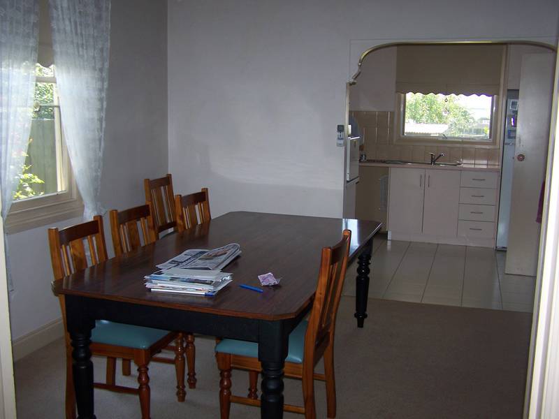 Three bedroom house- 6 month lease Picture 3