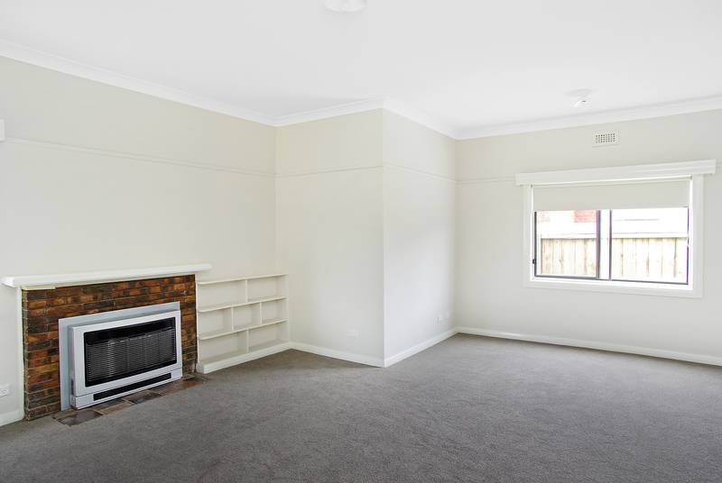 TWO BEDROOM RENOVATED HOUSE Picture 2