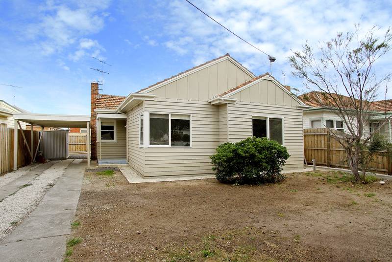 TWO BEDROOM RENOVATED HOUSE Picture 1