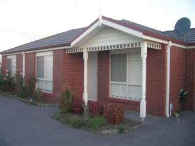 QUALITY TWO BEDROOM UNIT Picture