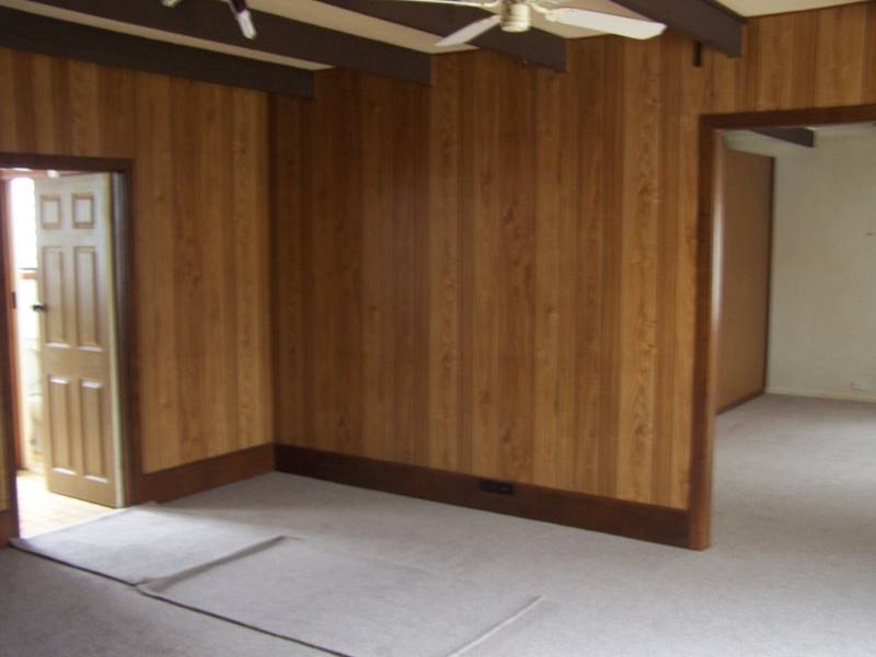 FOUR BEDROOM HOME Picture 3