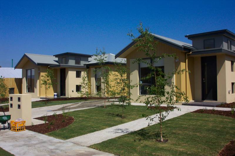 AS NEW TWO BEDROOM UNIT Picture 1