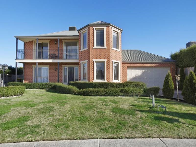 Ideal Family home Picture 1