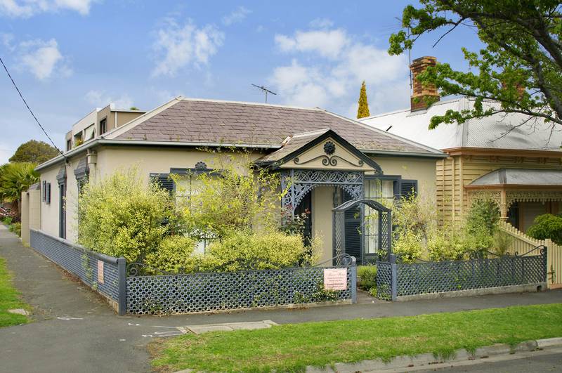 'Mason House' - circa 1857 Picture 2