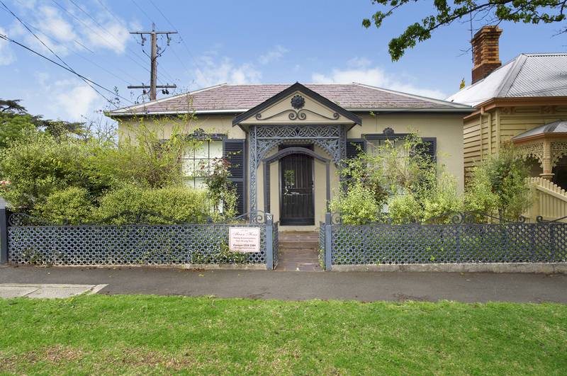 'Mason House' - circa 1857 Picture 1