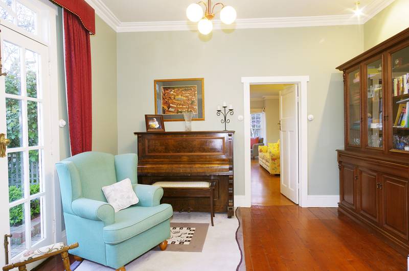 Classic in Coveted Newtown Picture 3