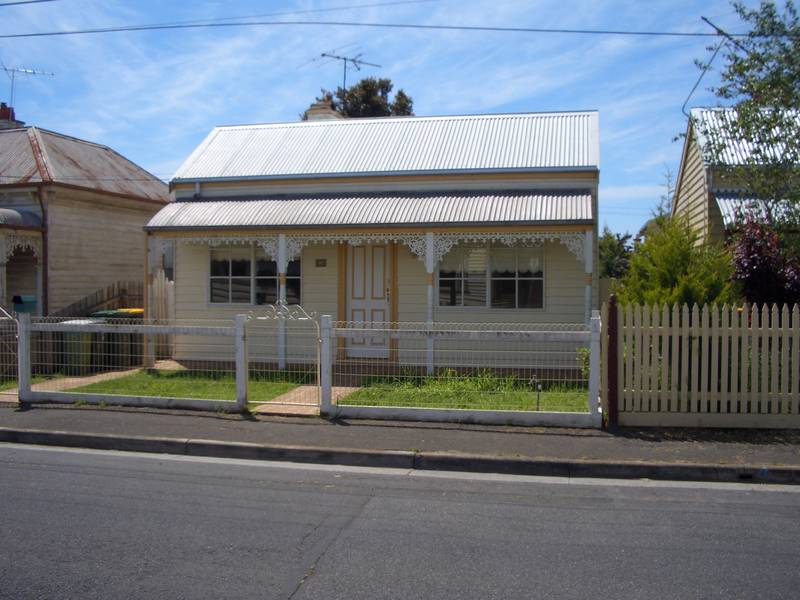 POSITION PERFECT VICTORIAN COTTAGE Picture 1