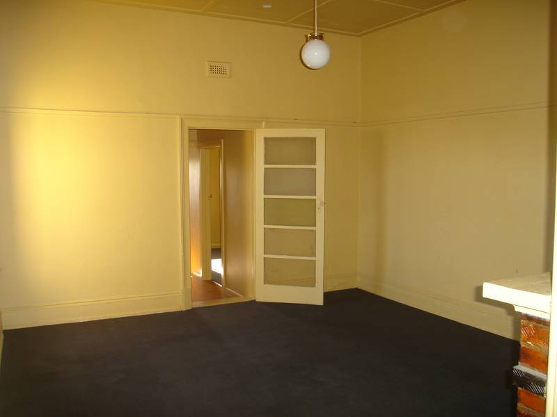 TWO BEDROOM UNIT Picture 2