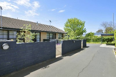 Calling All Investors Picture