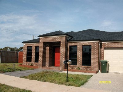 Ideal Family home Picture Ideal Family home Picture