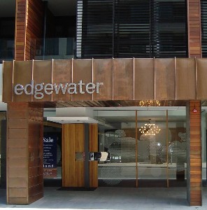Edgerwater - 1 bedroom furnished apartment CBD Picture