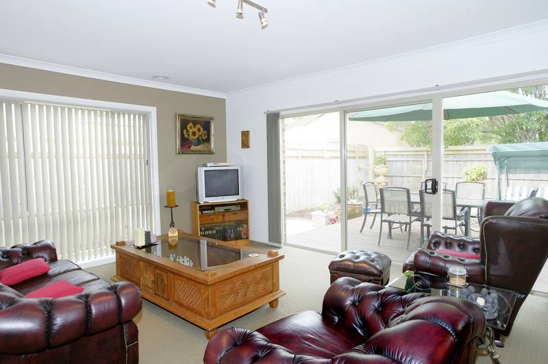 Townhouse Style Picture 3