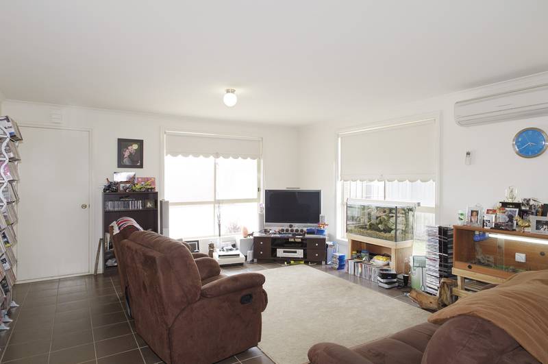 A unit for all buyers Picture 2